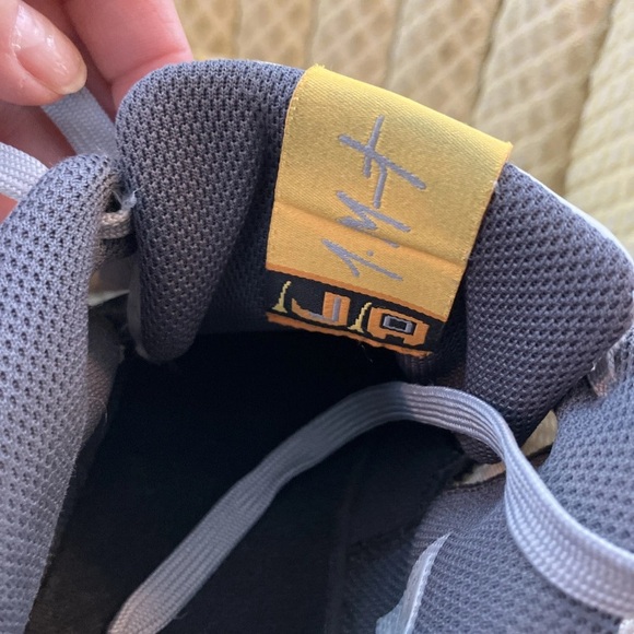 Nike Ja 1 Light Smoke Grey Ja Morant Basketball Shoes main image 8